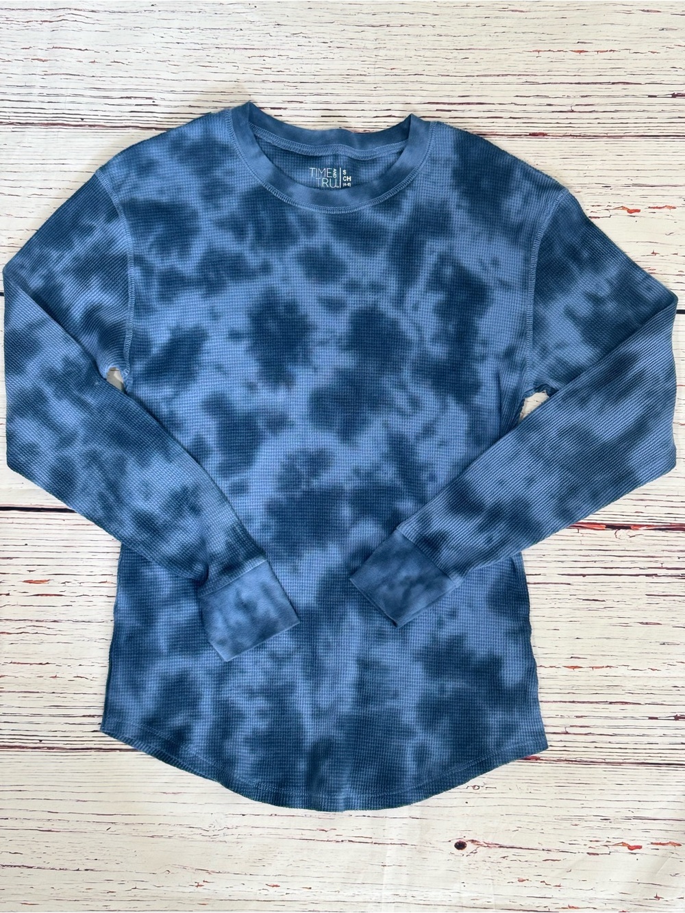 Time and Tru Blue Waffle Knit Crewneck Top